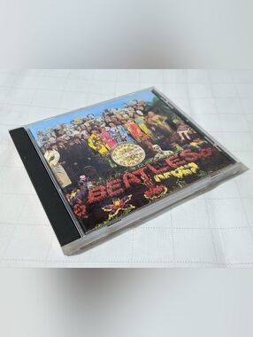 Audio CD - The Beatles - Sgt. Pepper's Lonely Hearts Club Band - Music Album